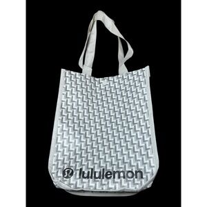 Lululemon Reusable Shopping Tote Bag Small Grey White Geometric Pattern Snap Top